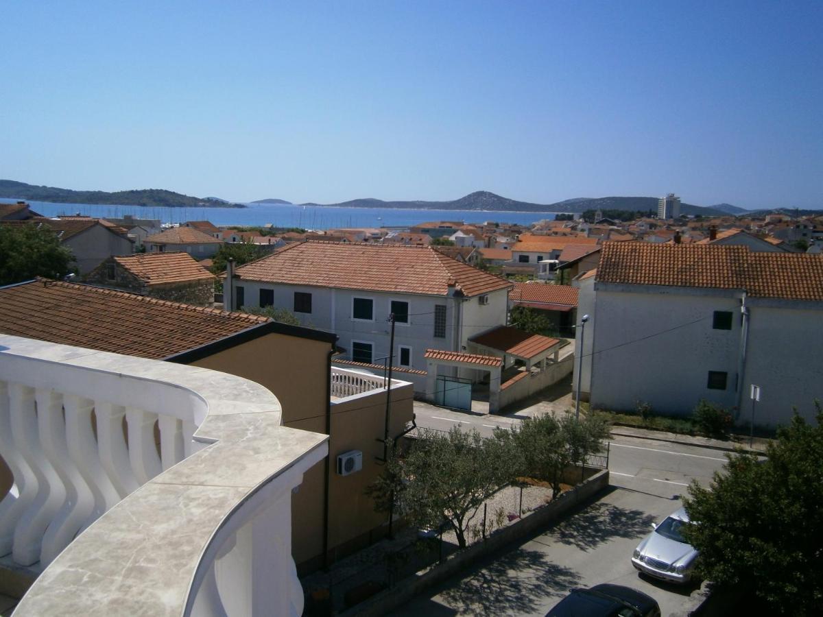Apartments With A Parking Space Vodice - 13973 Exterior photo